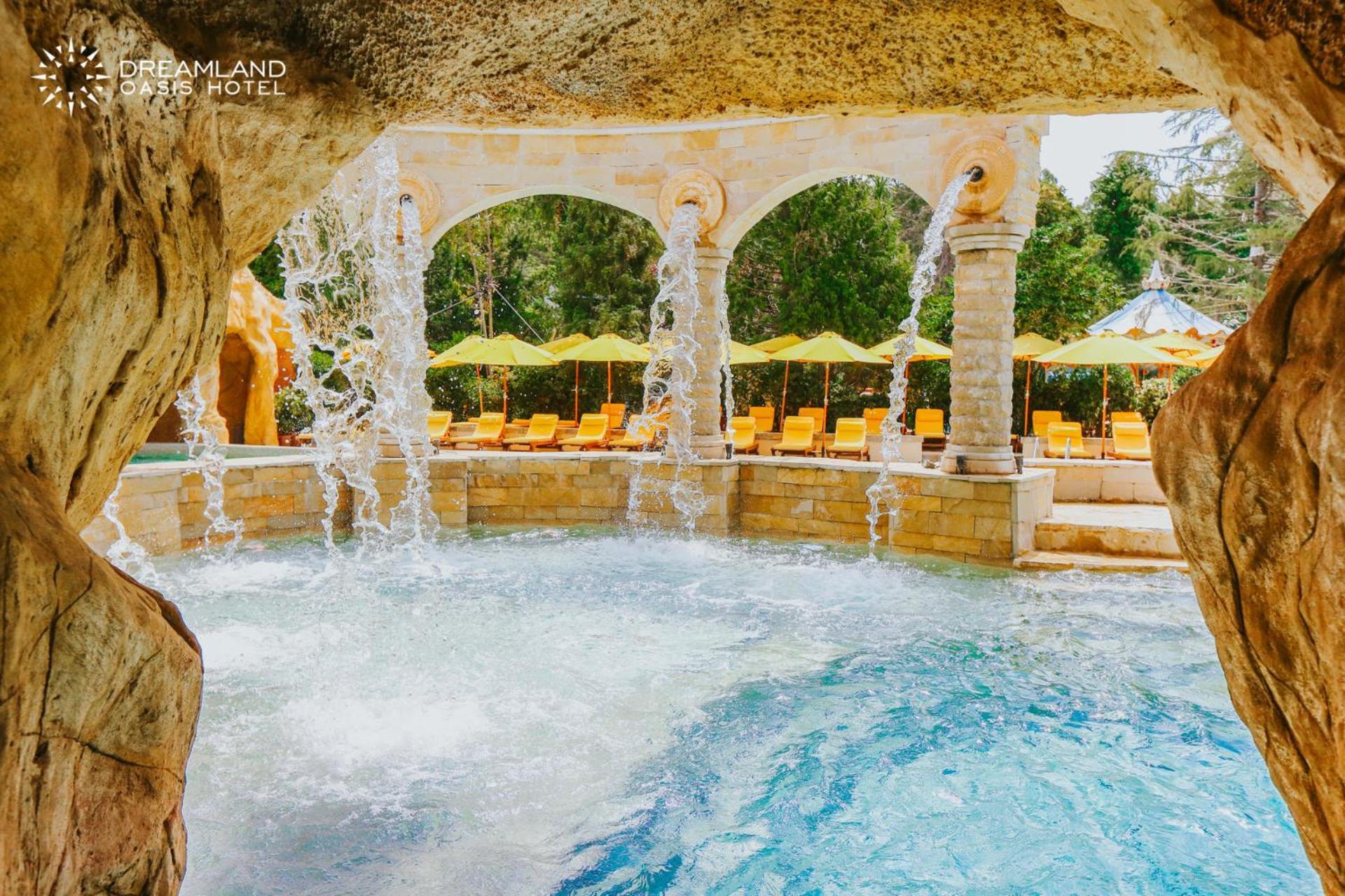 Oasis Курортный комплекс